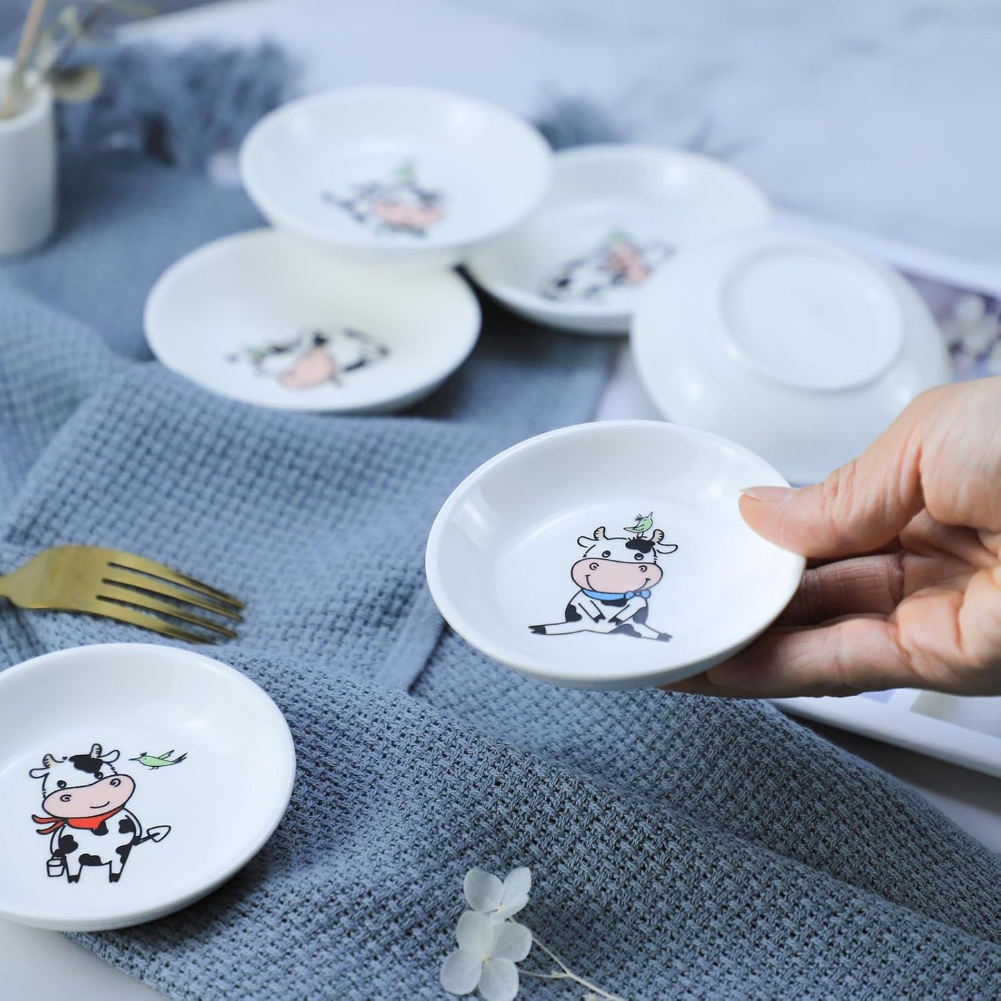 6 - Piece 3.5 - Inch Ceramic Dipping Bowls: Adorable Cow - Themed Tableware for Sauces & Snacks