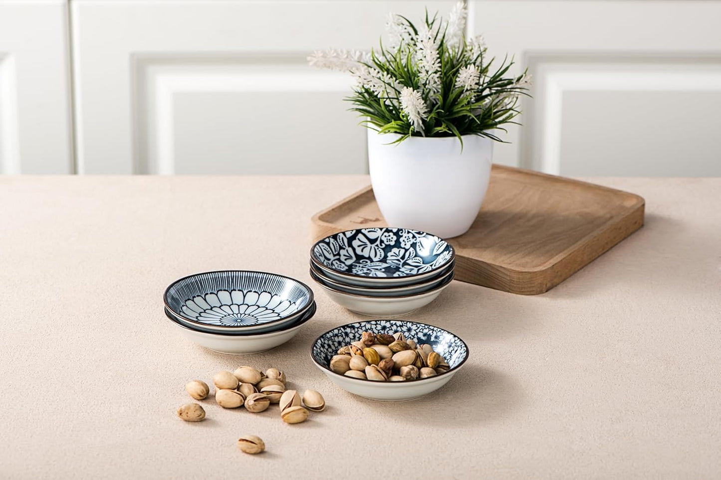 Set of 6 Ceramic Sauce Dishes ā 4 Inch Small Bowls for Dipping, Condiments, Snacks & Appetizers ā Microwave & Dishwasher Safe, Durable and Elegant