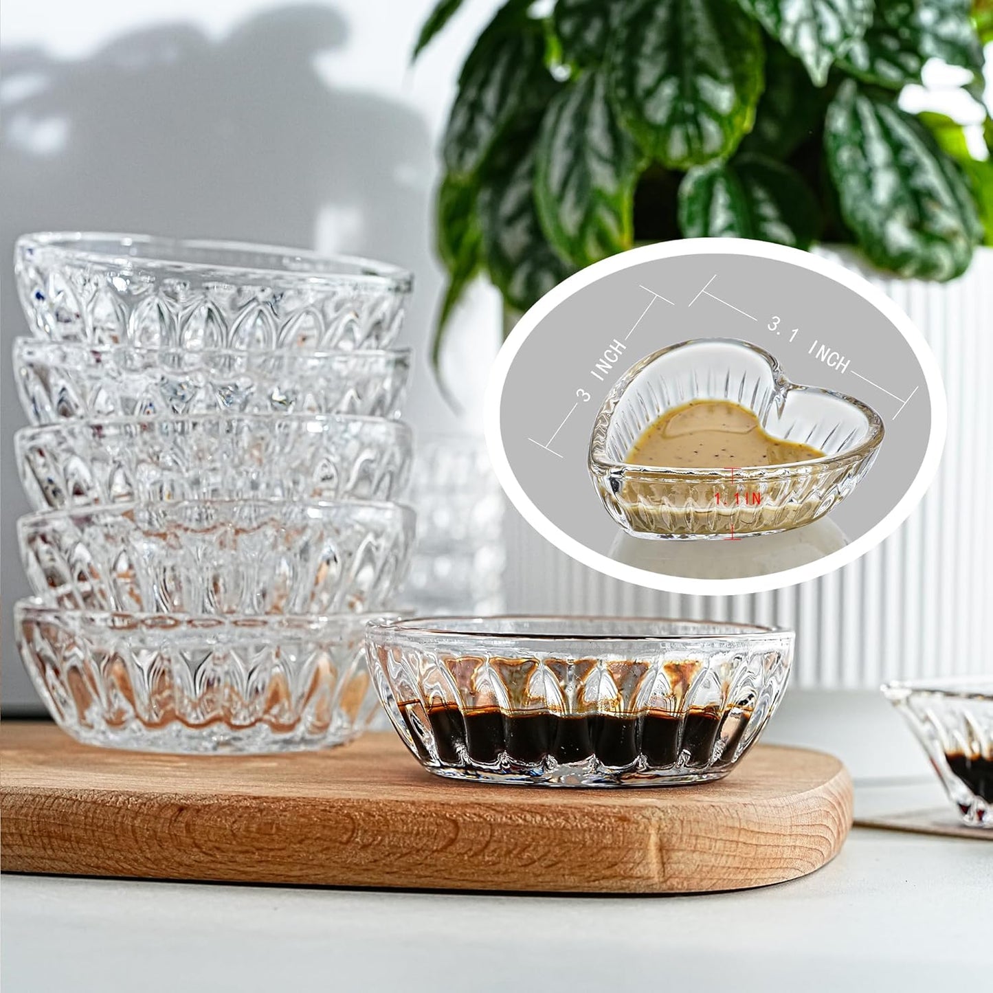 Set of 6 Heart-Shaped Glass Dishes ā Mini Sauce Bowls, Transparent Tableware for Parties & Daily Use